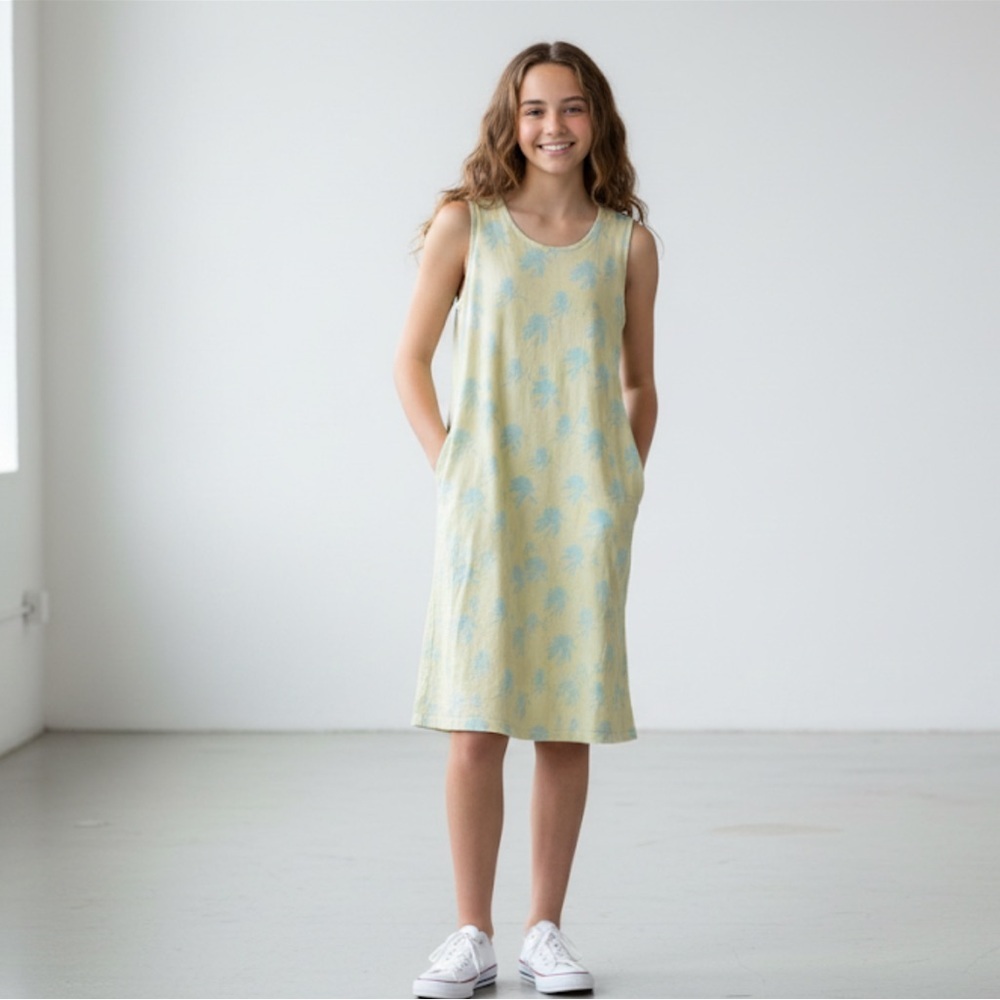 Uniqlo Disney Sleeveless Palm Print Dress - Yellow and Blue size 13